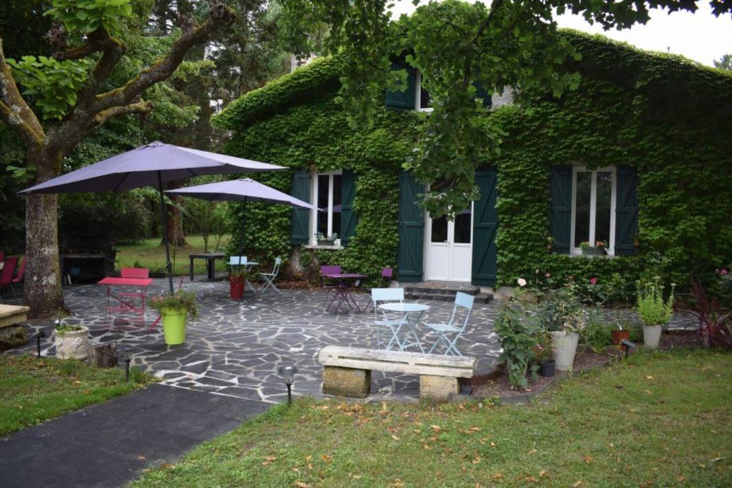 Guîtres Domaine La Tuilerie Bed & Breakfast エクステリア 写真